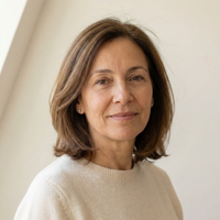 Mia W. 52 y.o.